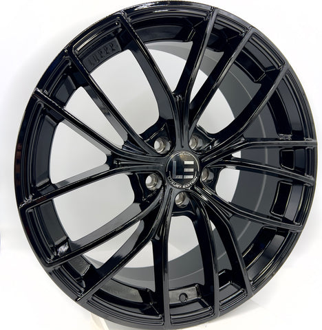 Luxxx Wheels - LE8 Gloss Black 20x8.5