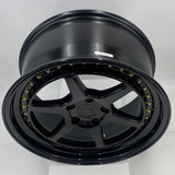 Aodhán Wheels - DS09 Gloss Black w/ Gold Rivets 18x8.5