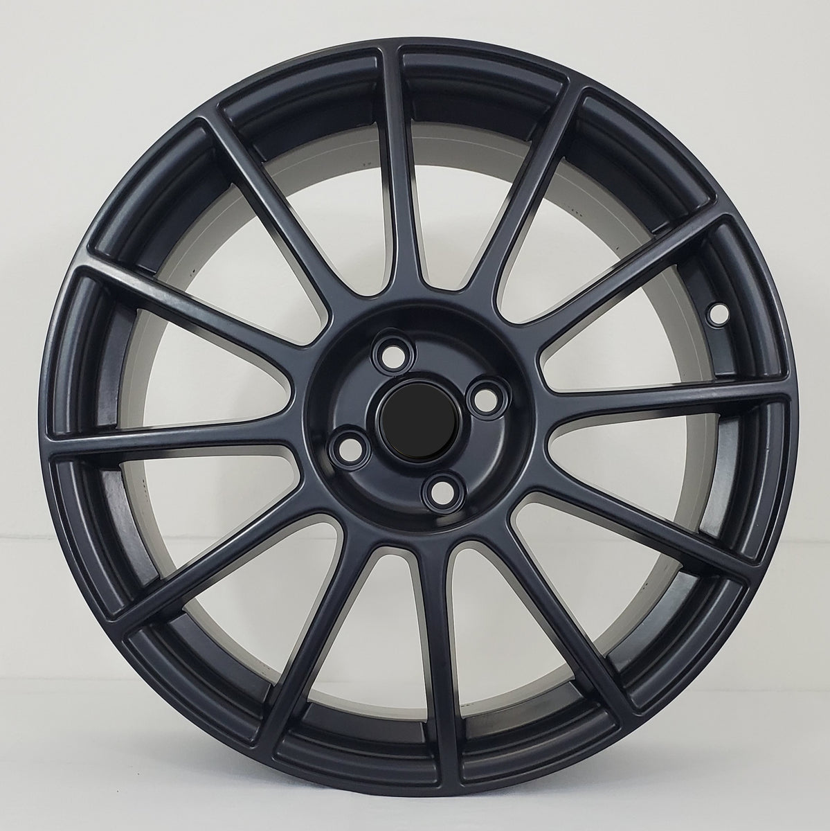 White Diamond Luxury Wheels - W555 Matte Black 17x7 – VID Wheels
